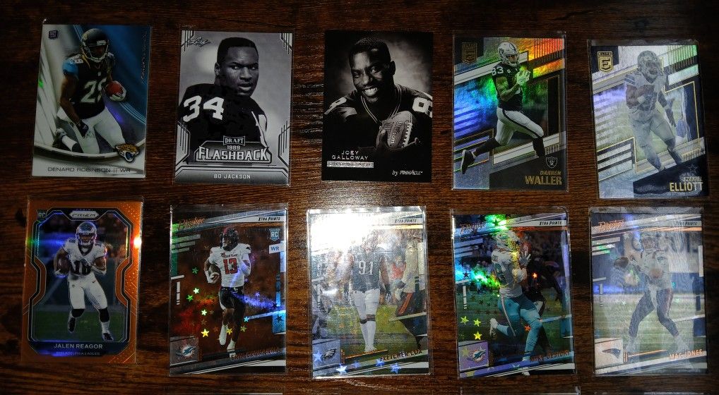 Nice Variety Of Football Cards.( Very Good Condition)