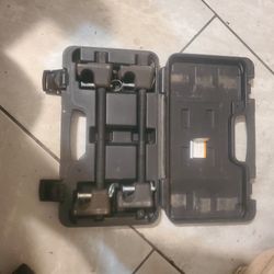 MADDOX  Spring Compressor 