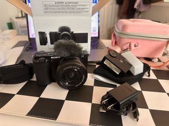 Sony ZV-E10