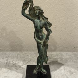 Antique c1950s Bronze on Marble Sculpture of Venus