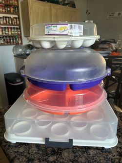Food storage containers