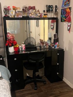 Black vanity