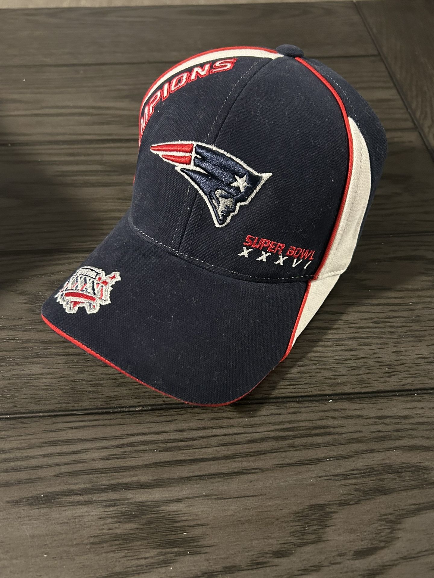 Reebok NFL New England Patriots Super Bowl Champions XXXVI Hat Cap
