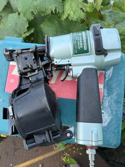 Roofing gun