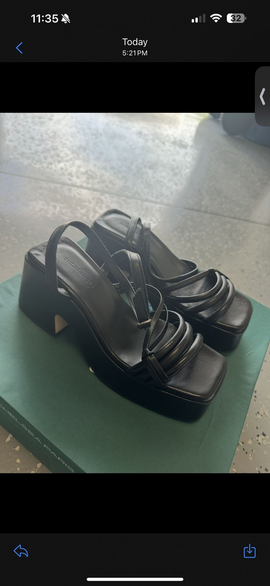 NEW Chelsea Paris Leather Platform Sandals โ Size 7B (US)