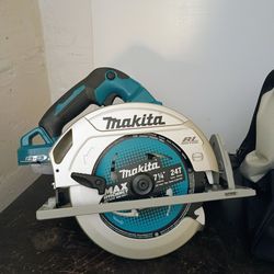 Makita