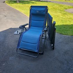 Timber Ridge Recliner Chairs with retractable side tables