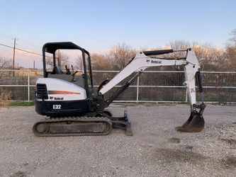 2014 Bobcat E32 Mini Excavator