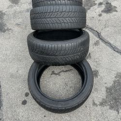 Set. Tires. 245. 45. 20. Bf. Godrich