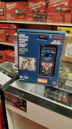 BOSCH 135ft/40m LASER MEASURE