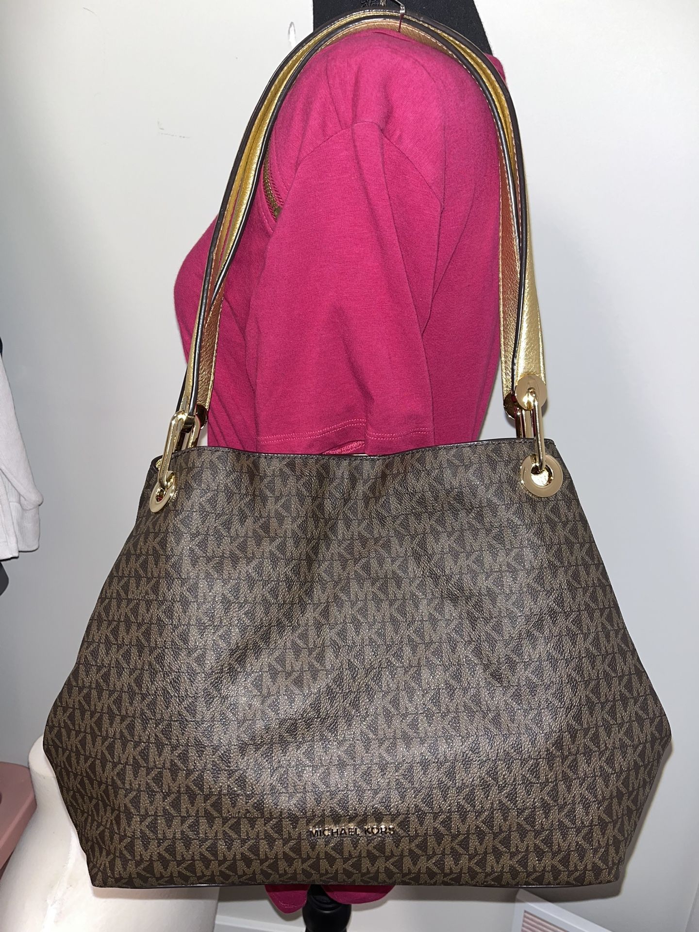 Michael Kors Raven Bag
