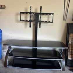 TV Stand with built in TV Mount