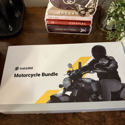 Insta360 Motorcycle Bundle Brand New