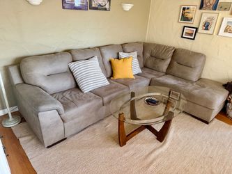 Large sectional couch! 10’x7’