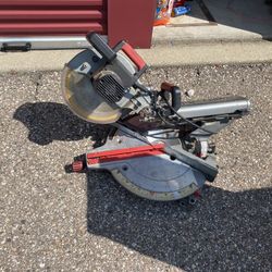 Worm gear Miter saw