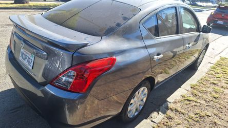 2016 Nissan Versa