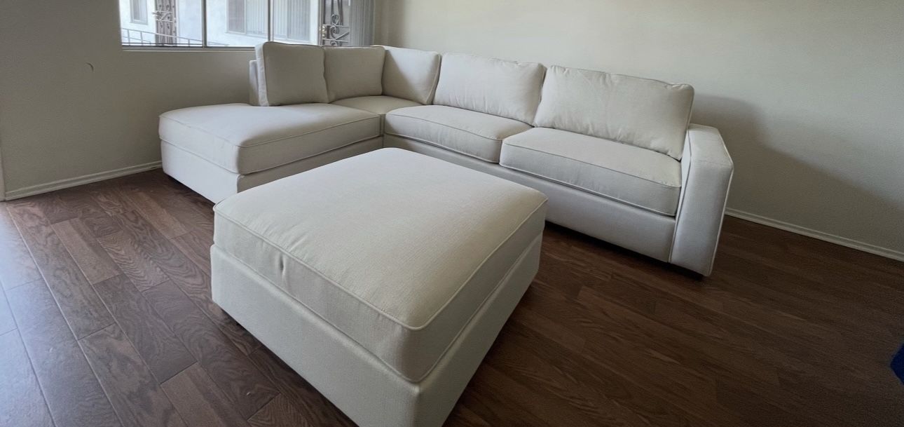 Abilen Sectional Northridge Home