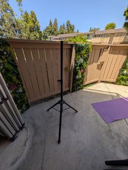 Speaker Tripod 35-60in