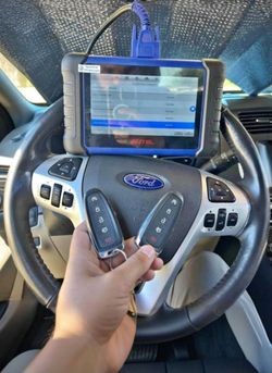 Car Keys / Remotes / Smart Keys / Llaves de Carro / Controles / FOBIKS