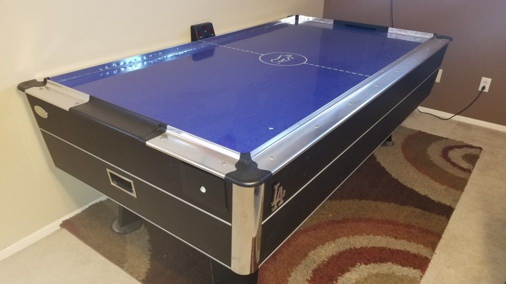 Rhino air hockey table