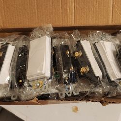 Lot Of 20 LIGHT SWITCHES NEW IN BOX MAKE OFFER