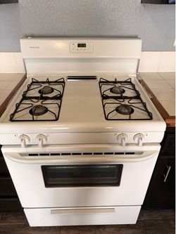 Frigidaire Gas Stove