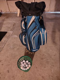 Bagboy revolver golf bag with golf balls