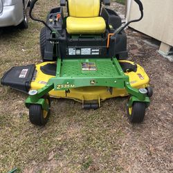 John Deer Lawn Mower 