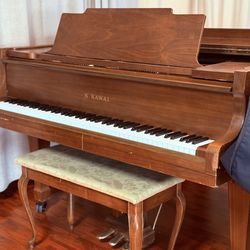 Kawai baby grand piano!