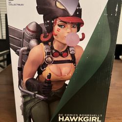 DC Comics Collectables BOMBSHELLS HAWKGIRL STATUE Limited Edition