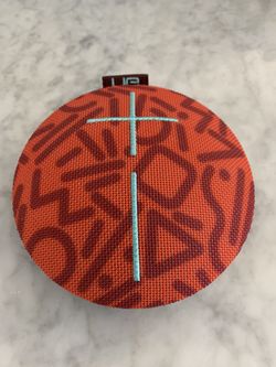 UE Roll Wireless Mobile Bluetooth Speaker 