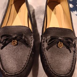 MICHAEL KORS FLAT SHOES