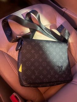Lv handbag