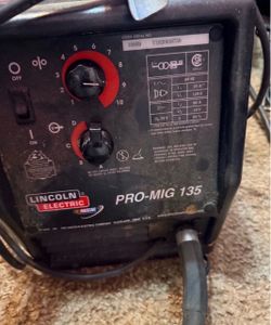 Lincoln Electric Pro-Mig 135 Welder