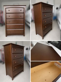 Dresser chest of drawers