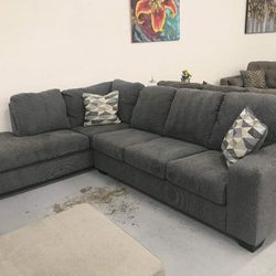 Dalhart Charcoal Grey 2-Piece Sectional with Chaise by Benchcraft 