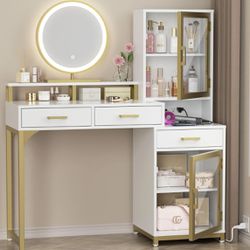 Vanity desk With Mirror