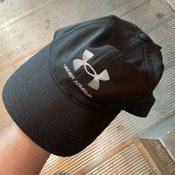 Brand NEW Under Armor Hat