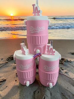 Pink Dodgers can cooler