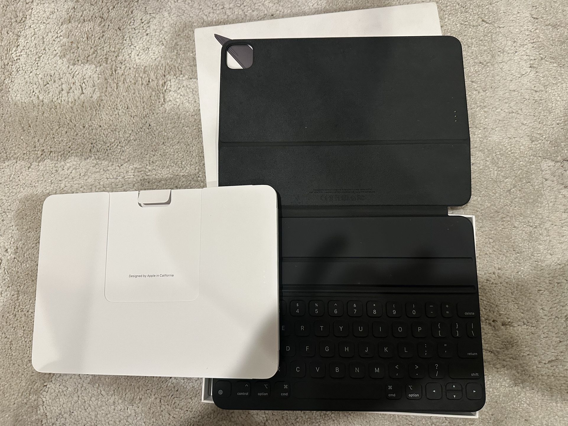 iPad Smart Keyboard Folio