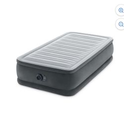 Air Mattress 