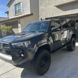 2024 Toyota 4-Runner TRD Off-Road
