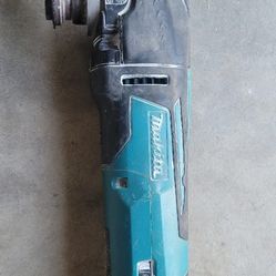 Makita Multi Tool. Tool Only. For$ 40