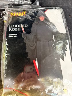 Hooded robe