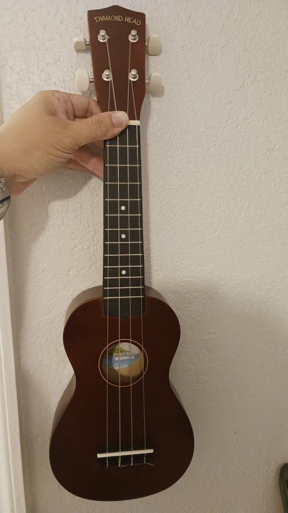Diamond Head soprano Ukelele