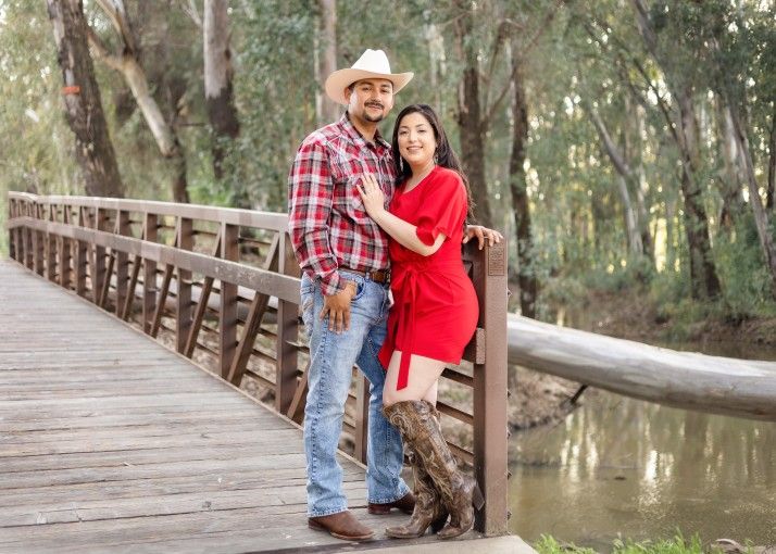 Couple Engagement Graduation PORTRAIT
