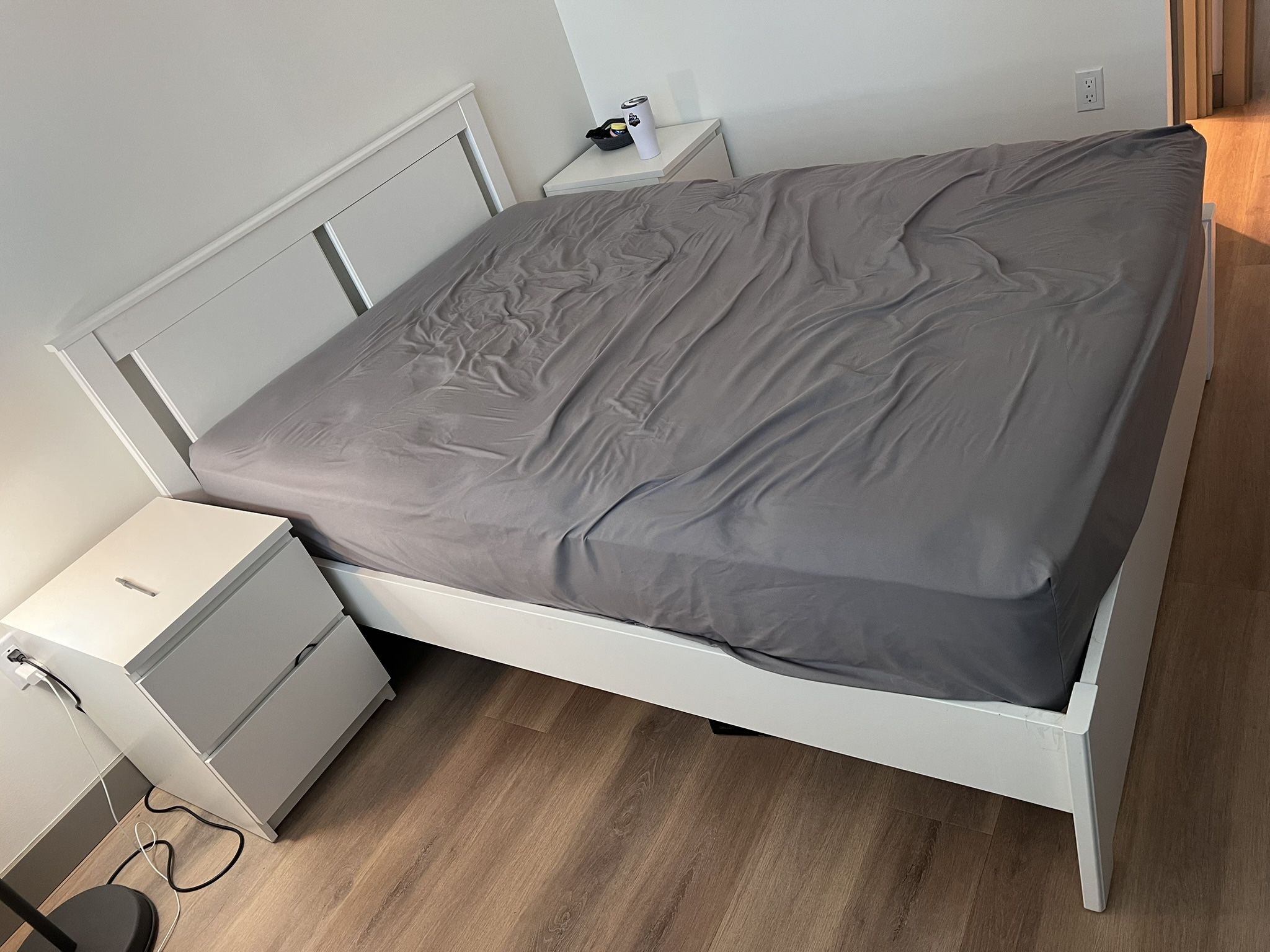 Full/Double Zinus Hybrid mattress