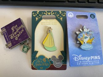 Disney D23 Pins Bundle Lot Won’t Split Olaf Snow White Haunted Mansion