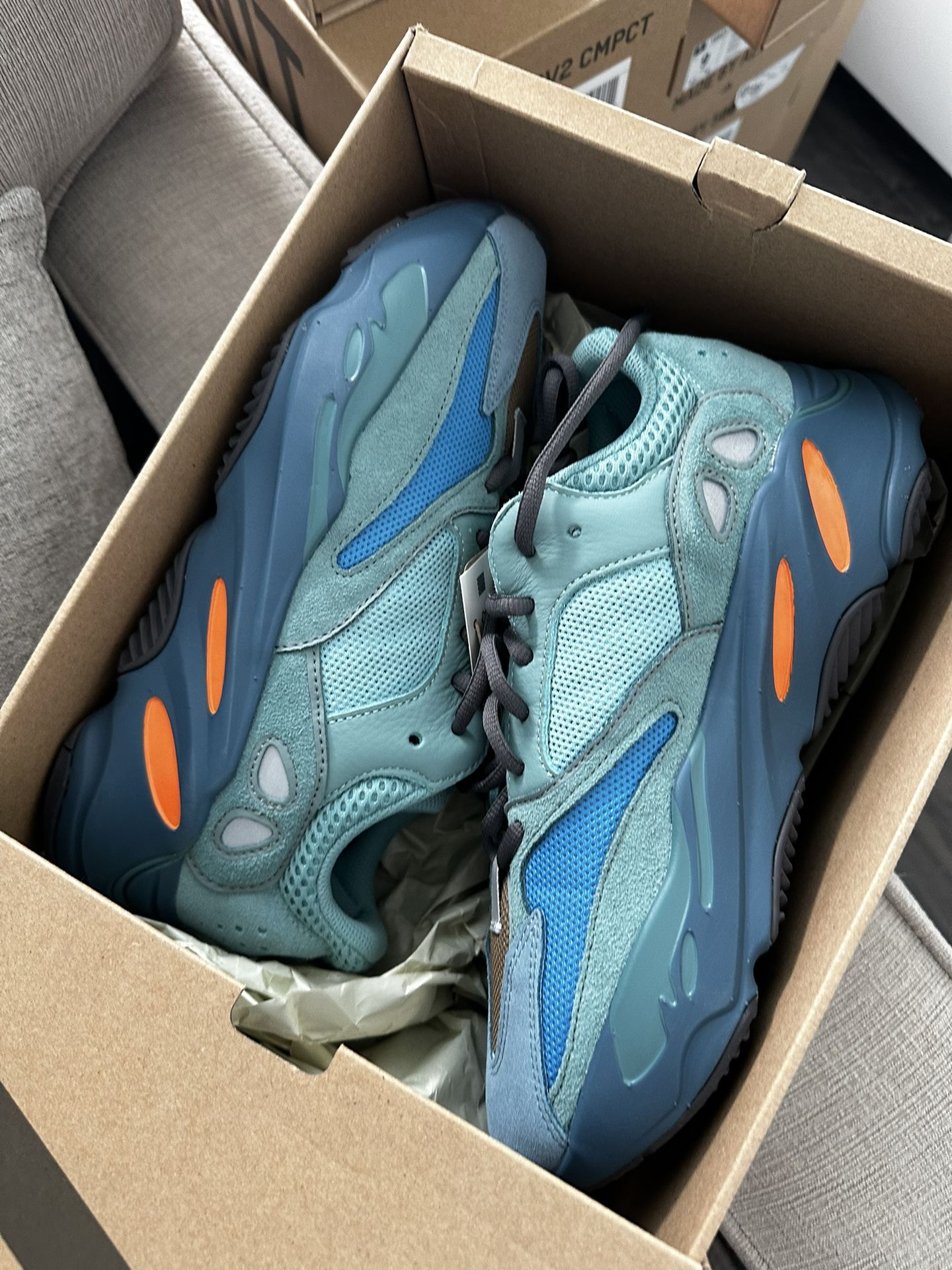 Yeezy Boost 700
