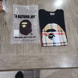 BATHING APE T- SHIRT